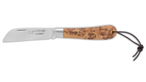 Couteau l'Armor® manche genévrier avec guillochage main du ressort Couteau l'Armor® manche genévrier avec guillochage main du ressort